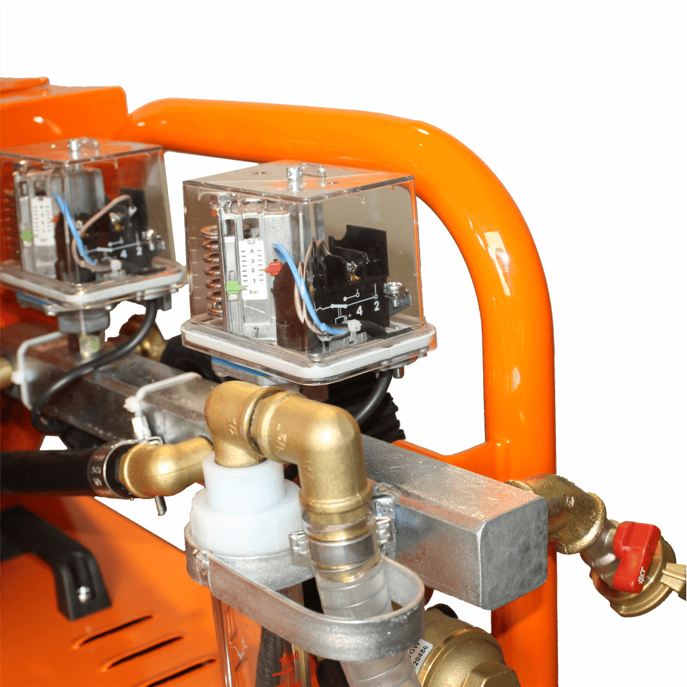 Plastering machine Bisonte PCS-K35 220V flow rate 5-20 l/min premixed materials Plastering machine Bisonte PCS-K35 220V flow rate 5-20 l/min premixed materials
